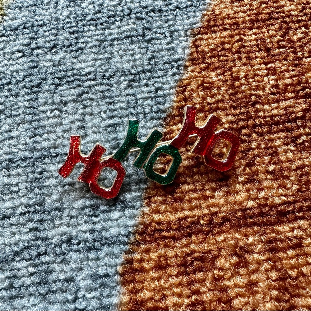 Red and green ho ho ho pin